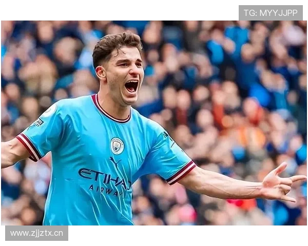 阿尔瓦雷斯面对顶级中卫的空间寻找策略解析