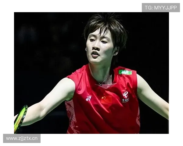 陈雨菲昨晚又在酒店点了一桌子外卖，训练完还在微信里聊直播带货？